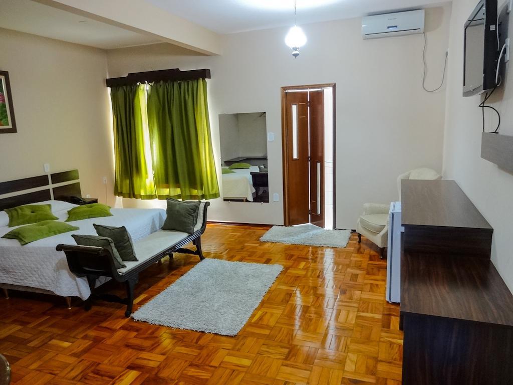 Hotel Colonial De Lorena Rum bild